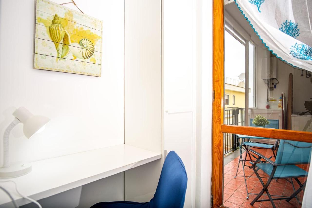 La Casetta Linda - New 2 Bedroom Apt In Sorrento With Seaview Terrace Экстерьер фото