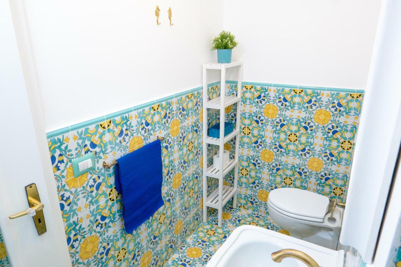 La Casetta Linda - New 2 Bedroom Apt In Sorrento With Seaview Terrace Экстерьер фото